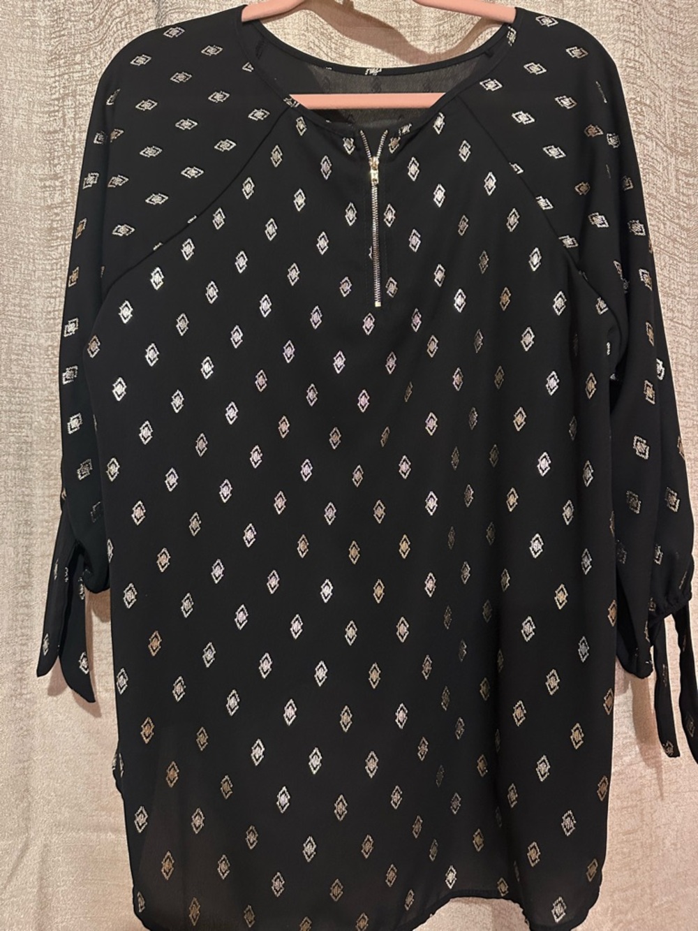 Women's Black Geo-Print Zip-Neck Tunic